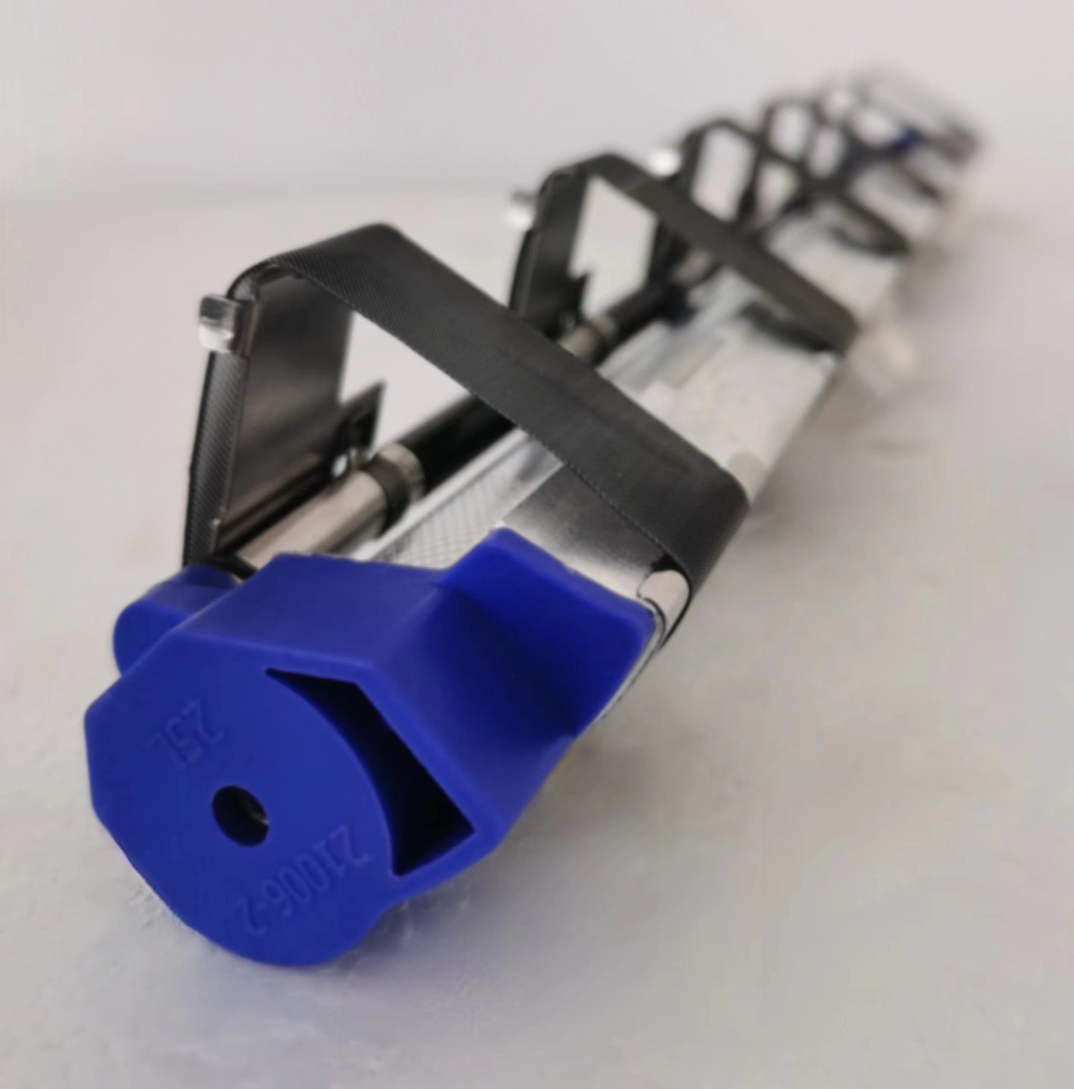 大(da)翻闆(pan)漲力(li)架集(ji)聚管(guan)部件(jian)